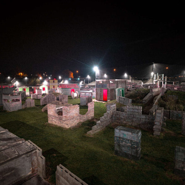Paintball Prague-Military base illuminated field