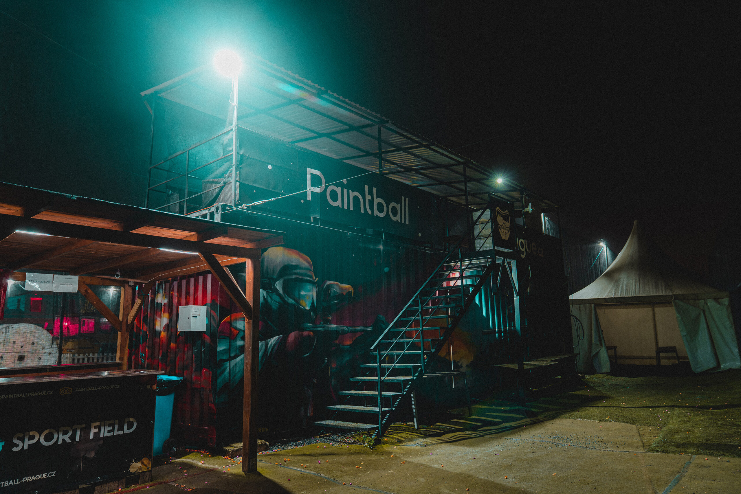 Paintball Prague-background B night